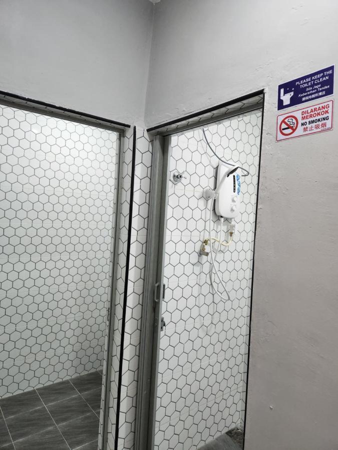 Sun Star Home By Ipoh Maju Stay Екстер'єр фото
